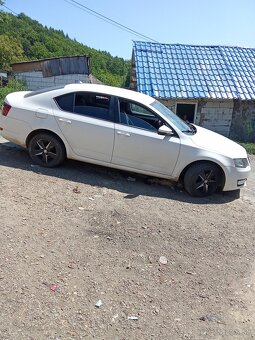 Škoda Octavia 3. 1.6 tdi 81kw - 3