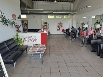 Odstúpim kaderníctvo v Trebišove - 3