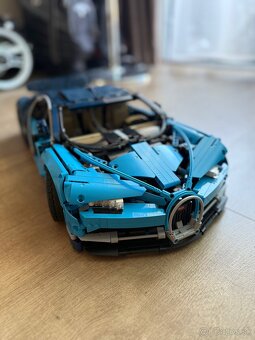 LEGO Technic 42083 Bugatti Chiron - 3