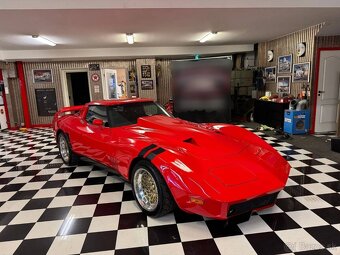 Chevrolet Corvette Greenwood z roku 1976 - 3