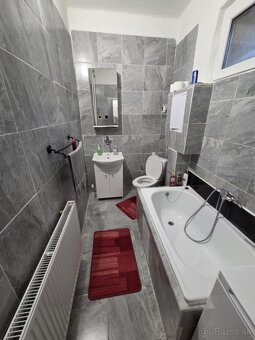 Zrekonštruovaný,zariadený dom pripravený na nasťahovanie - 3