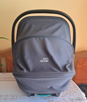 Predám autosedačku - vajíčko - 3