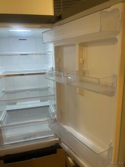 Chladnička s mraznickou - 3