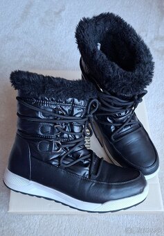 Dievčenské snehule - 3