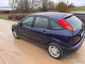 Predám Ford focus - 3