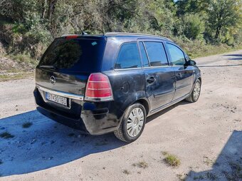 Rozpredam OPEL ZAFIRA B 2008 - 3