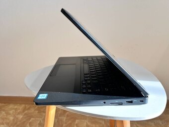 Notebook 14" DELL.Intel i5-6300U 2x2,40GHz.8gb ram.120g SSD - 3