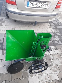 Sadzač zemiakov - 3