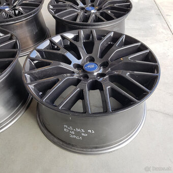 Ford Mustang disky 5x114,3 R19 9J ET45 - 3
