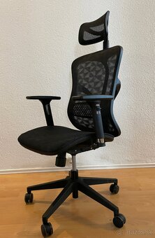 KANCELÁRSKA STOLIČKA ERGONOMICKÁ / KANCELÁRSKE KRESLO - 3
