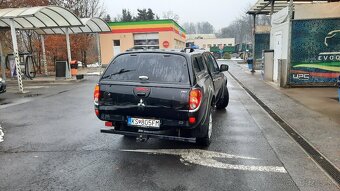 Mitsubishi L200 - 3