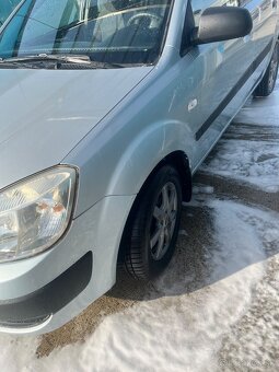 KIA Rio rok výroby 2008 - 3