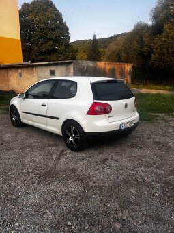 Predám golf 5 - 3