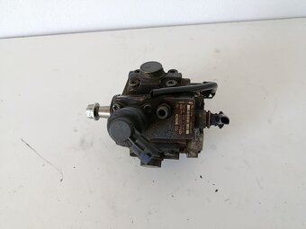 vstrekovacie cerpadlo kia 331002a420 130€ - 3