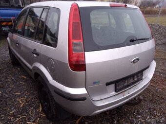 Predám auto na diely. - 3