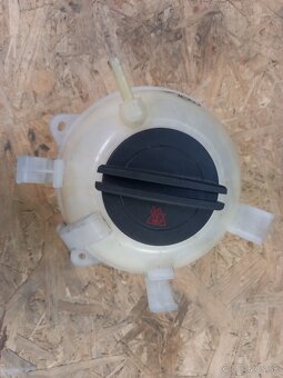 VW Group Vyrovnávacia nádobka vody - 3