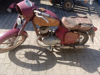 Jawa 350 typ 360 nepojazdný vrak - 3