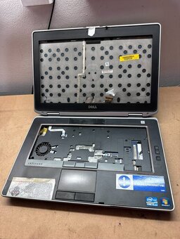 Predám pokazený notebook na náhradné diely zn.Dell e6420. - 3
