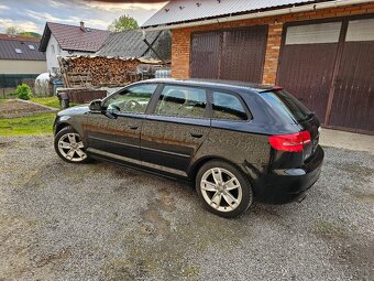 AUDI A3 1.8 T TFSI  quattro Sportback - 3