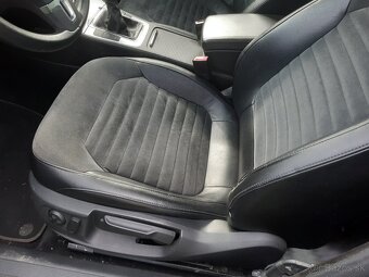 Interiér Passat B7 Highline sedan - 3