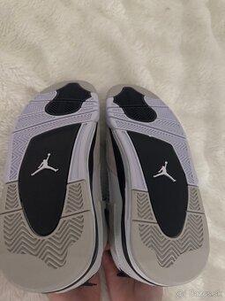 Jordan 4 - 3