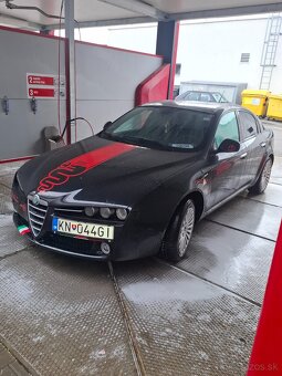 Alfa Romeó 159 - 3