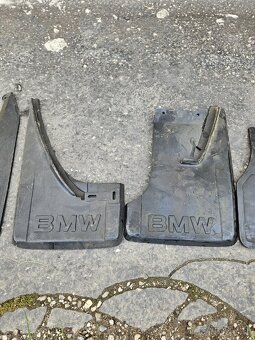 Lapace necistot - BMW - 3