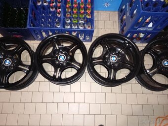 BMW mPacket 2xR17 a 2xR16 roztec 5x120 - 3