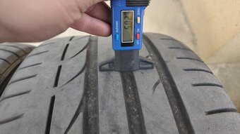 Letné Bridgestone Potenza 255/45/18 99V 95Y - 3