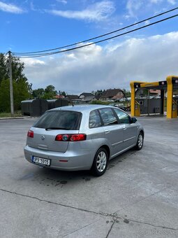 Fiat Croma 2,2 16v klima r.v.2005 - 3