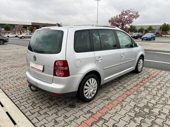 Volkswagen Touran 2.0 TDi 125kw 6 rychl TZ - 3