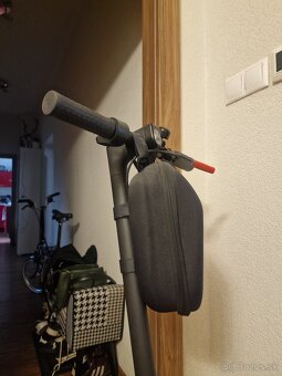 Elektrická kolobežka Xiaomi Mi Electric Scooter Pro 2 - 3