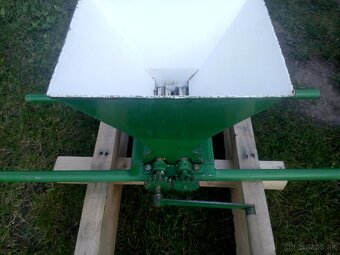 mlynček na hrozno - 3