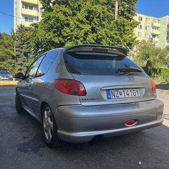 Peugeot 206 - 3