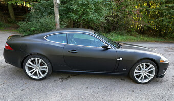 Jaguar XK - 3