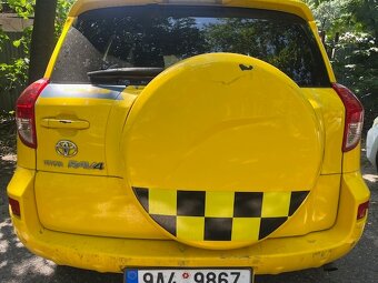 Toyota Rav4, 2,2 D 4x4 - najeto pouze 112 000 Km - DPH - 3