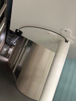 NASTAVITEĽNÝ STÔL - 3