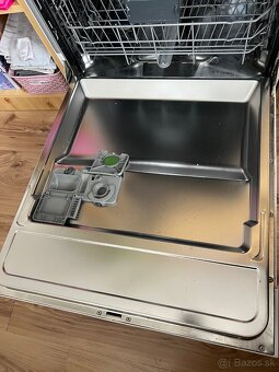 Umývačka riadu BEKO - 3
