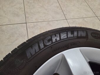 r16 KIA originál - 3