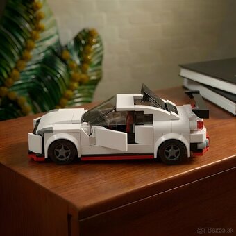 LEGO MOC Nissan GTR - 3