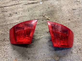 Zadné s svetla Audi a8 d3 - 3