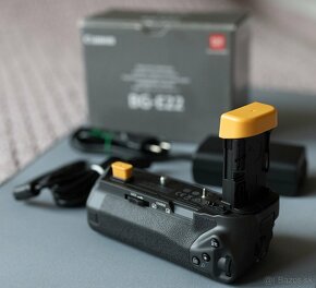 CANON Battery grip BG-E22 - Nepoužívaný - 3