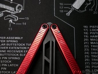 kvalitný tréningový nôž motýlik Balisong Armed Shark Kraken - 3