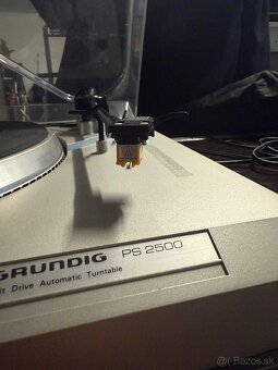 gramofon Grundig - 3