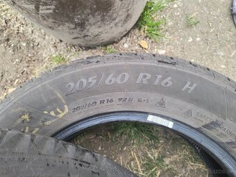 Predám pneumatiky Matador 205/60 R16 - 3
