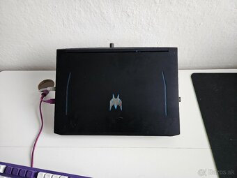 Acer Predator Helios 300, 240hz - 3
