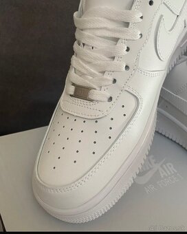 Biele nike air force 1 veľkosť 43 - 3