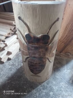 Včely úle med odlozence - 3