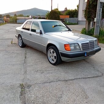 Mercedes-Benz w124 300D - 3