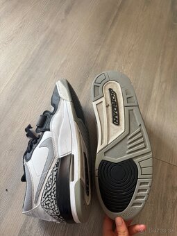 Nike Jordan Legacy 312 Low - 3